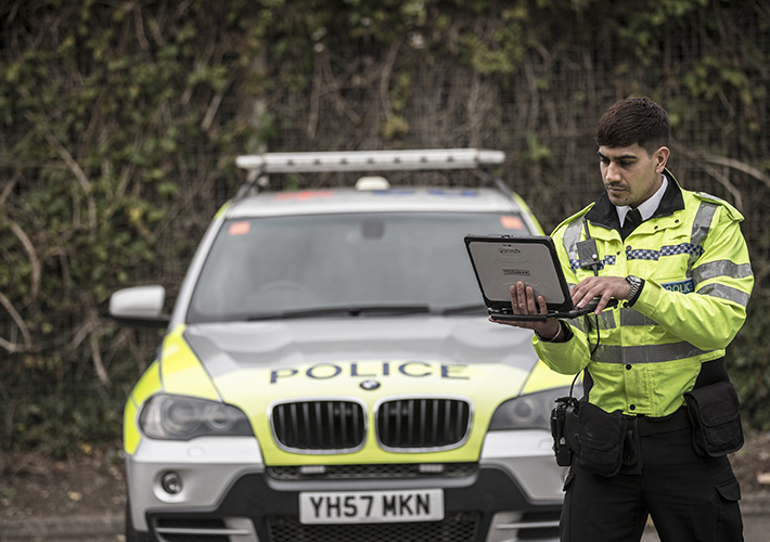 Foto TOUGHBOOK, ALIADO CLAVE EN EL SECTOR POLICIAL Y DE SEGURIDAD